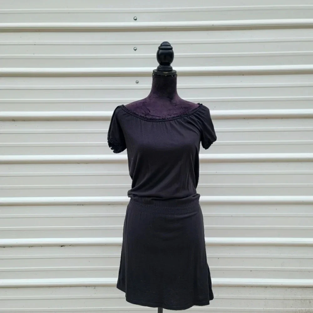H&M Dress Girls Youth 14Y+ Short Sleeve Elastic Waist Stretch Black Short